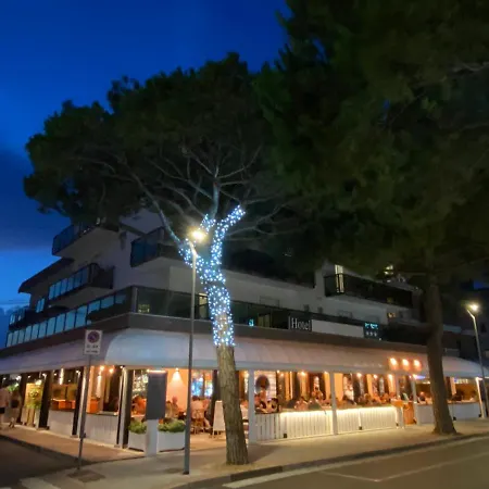 Hotel La Maison By Aldebaran 3*