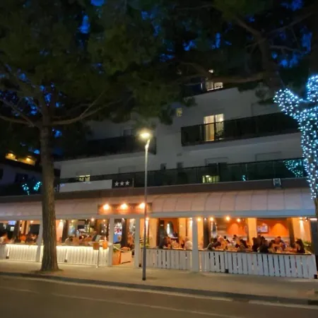 La Maison By Aldebaran Hotel